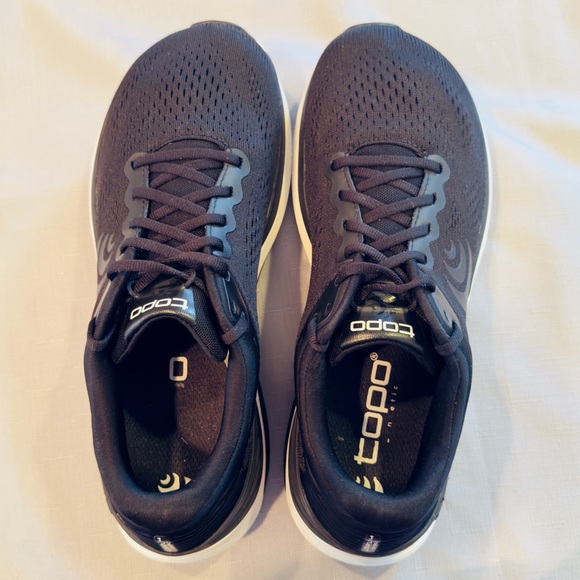 Topo Athletic Ultrafly 4 Road Running Shoe Black/White Women’s US 8.5 - Picture 5 of 14